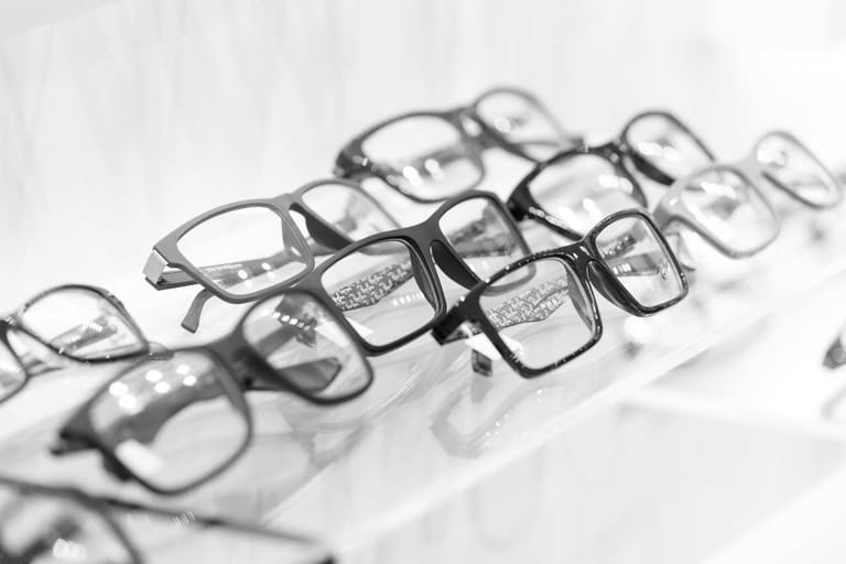 Korekcijska očala - Optika Poljšak